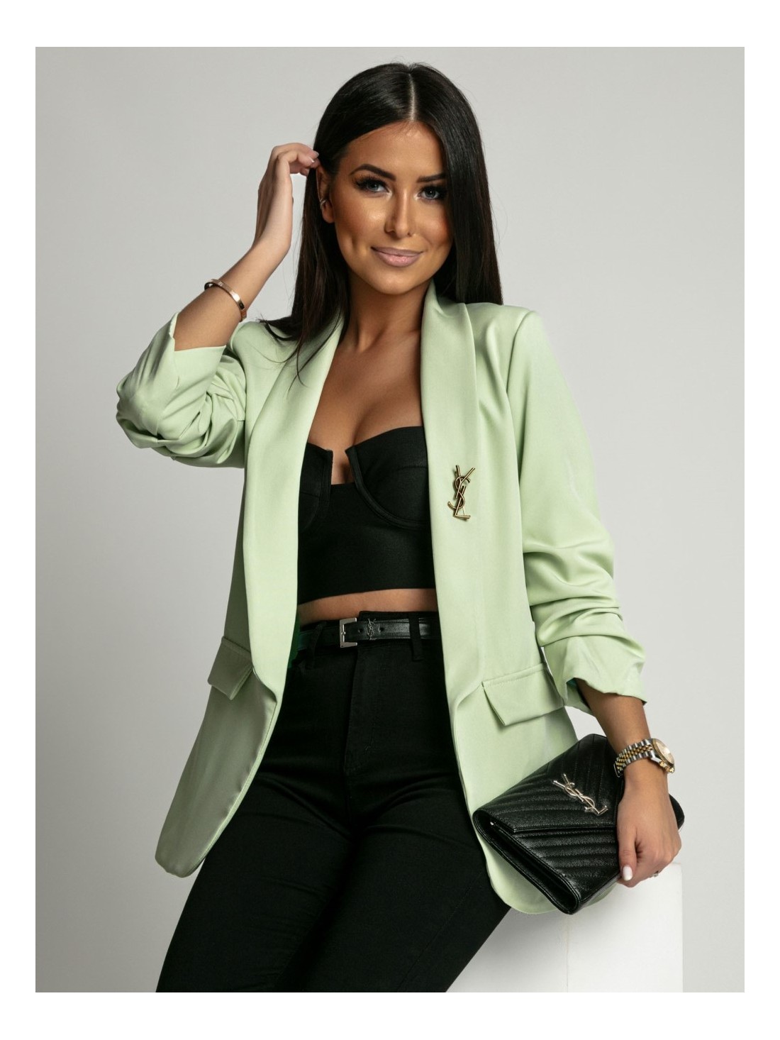 Women\'s jacket with ruffled pistachio sleeves AZR80172